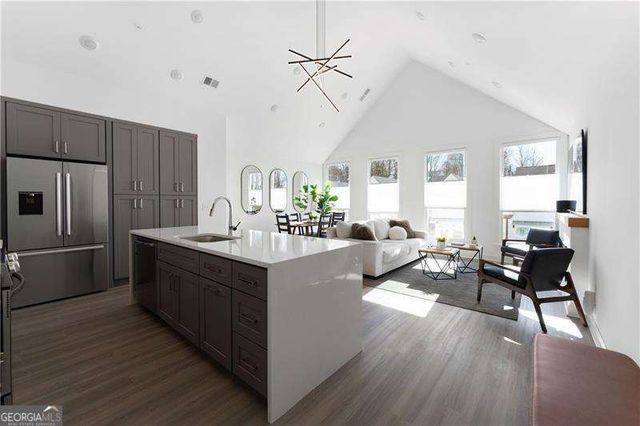 409 Burgundy Way, Woodstock, GA 30188