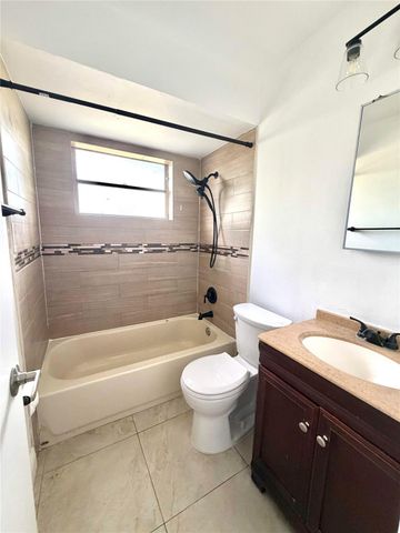 4631 SW 33rd Avenue, Fort Lauderdale, FL 33312