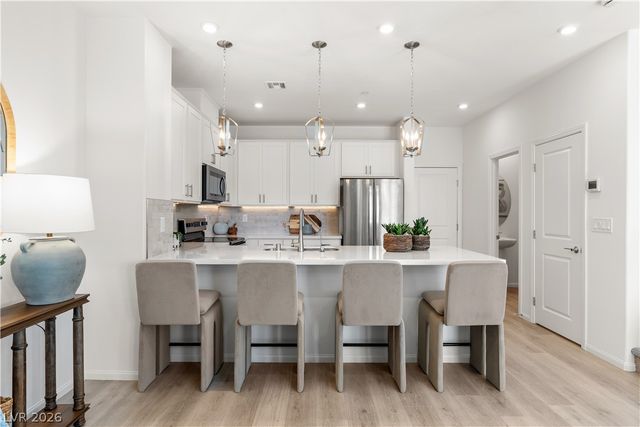 1955 Hydrangea Place, Las Vegas, NV 89106