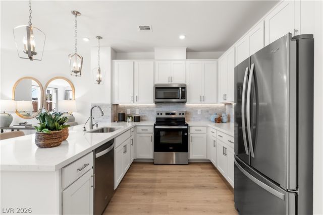 1955 Hydrangea Place, Las Vegas, NV 89106