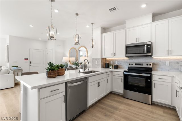 1955 Hydrangea Place, Las Vegas, NV 89106
