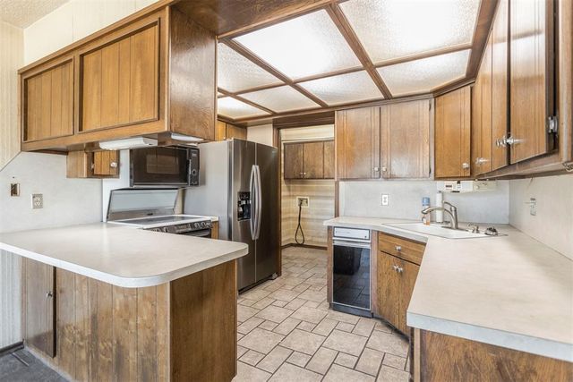 2340 Shadowlake Drive, Oklahoma City, OK 73159