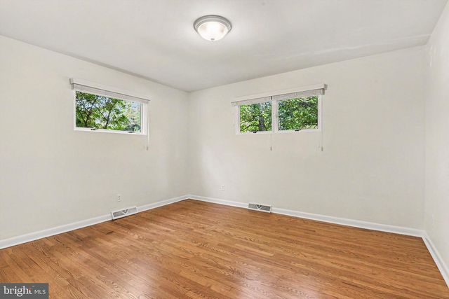 1819 WILLOW RD, Camp Hill, PA 17011