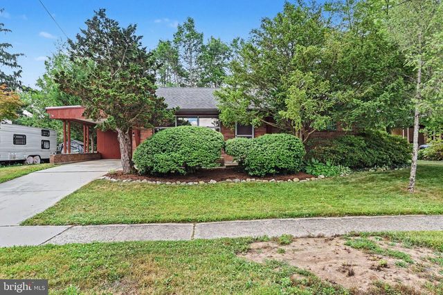 1819 WILLOW RD, Camp Hill, PA 17011