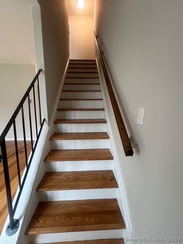 79 BETHS Lane 100, Bristol, CT 06010