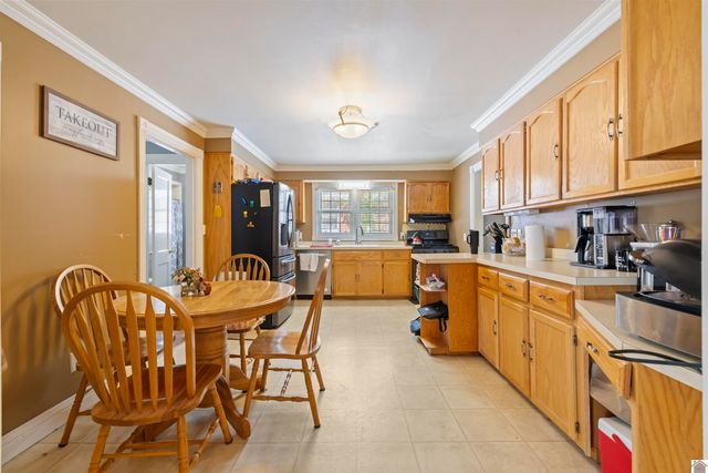 710 Pryor Street, Mayfield, KY 42066