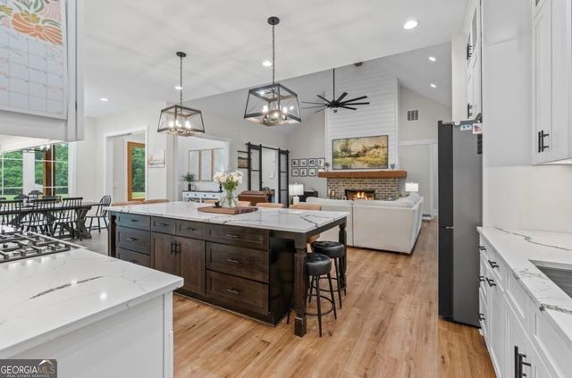 3850 Hog Mountain Road, Watkinsville, GA 30677