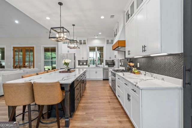 3850 Hog Mountain Road, Watkinsville, GA 30677