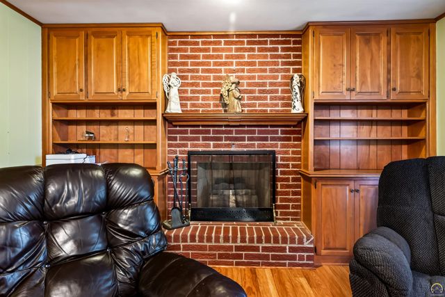 5540 SW 25th ST, Topeka, KS 66614