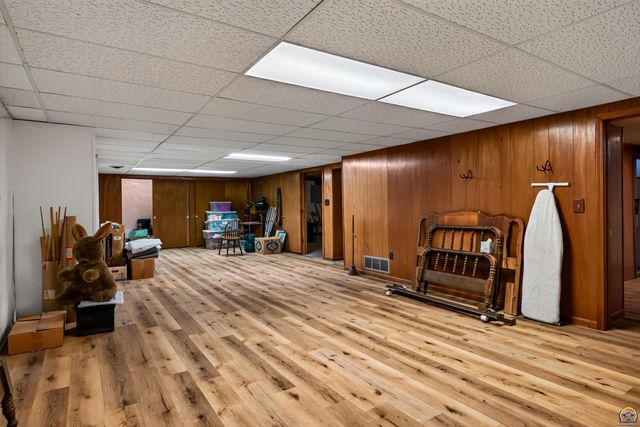 5540 SW 25th ST, Topeka, KS 66614