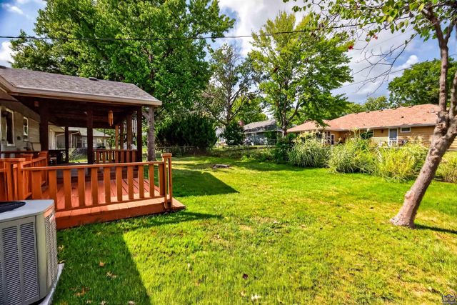 5540 SW 25th ST, Topeka, KS 66614