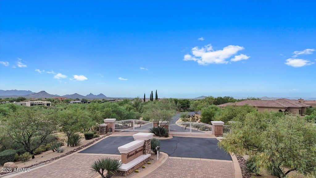 10634 E RISING SUN Drive 1, Scottsdale, AZ 85262 — exterior