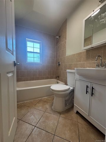 218-42 140th Avenue, Springfield Gardens, NY 11413