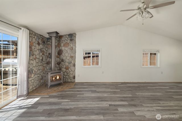 17463 SE 192nd Drive, Renton, WA 98058