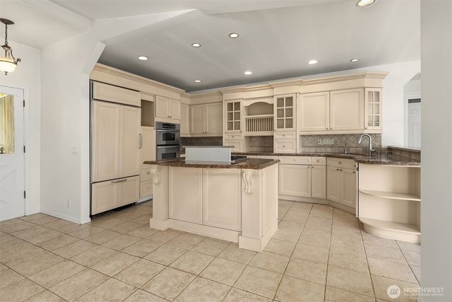 17463 SE 192nd Drive, Renton, WA 98058