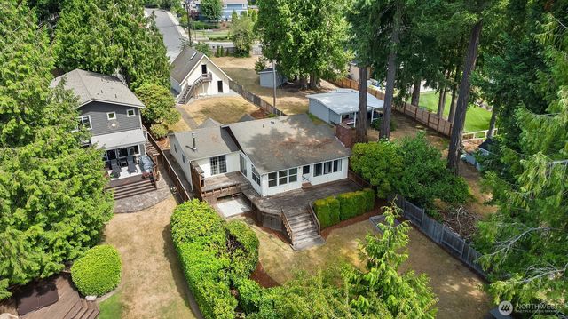 17463 SE 192nd Drive, Renton, WA 98058
