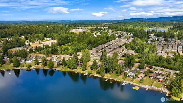17463 SE 192nd Drive, Renton, WA 98058