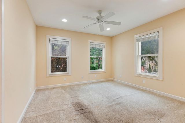 42 Howard St, Cambridge, MA 02139