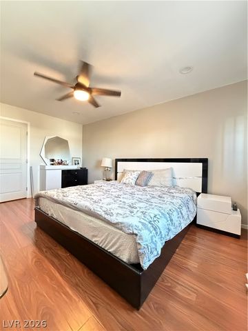 924 Angel Star Lane, Las Vegas, NV 89145