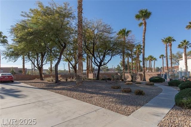 924 Angel Star Lane, Las Vegas, NV 89145