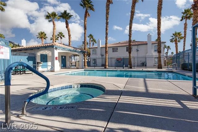 924 Angel Star Lane, Las Vegas, NV 89145