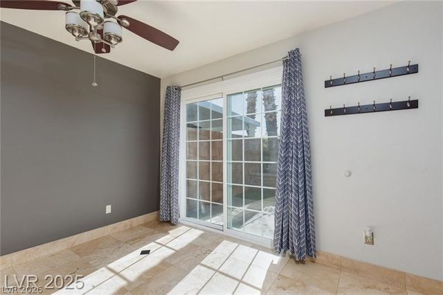 924 Angel Star Lane, Las Vegas, NV 89145