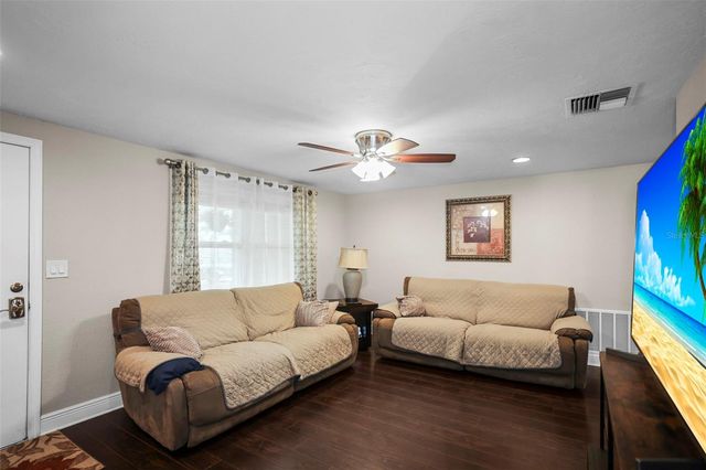 78 MAPLE AVENUE, Palm Harbor, FL 34684
