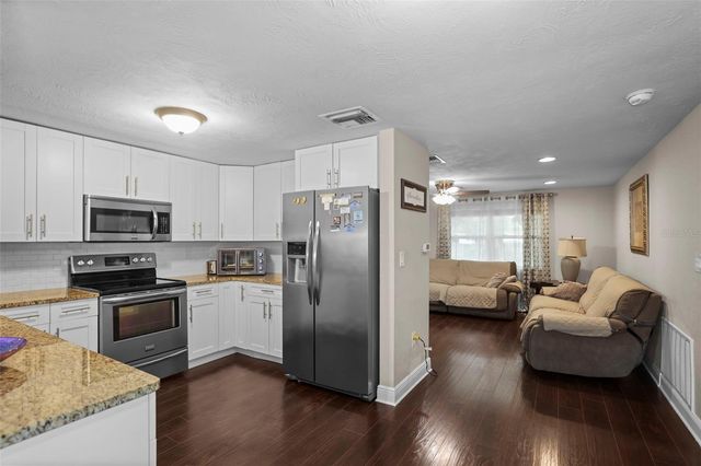 78 MAPLE AVENUE, Palm Harbor, FL 34684