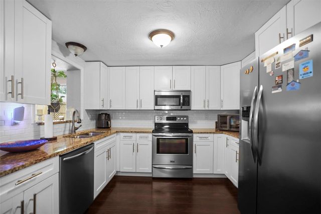 78 MAPLE AVENUE, Palm Harbor, FL 34684
