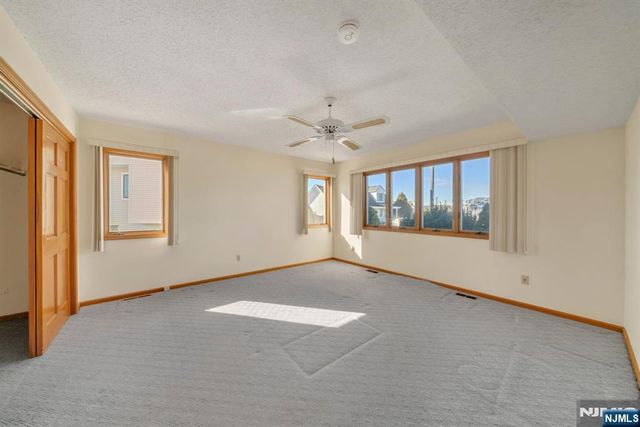 121 Pattie Joe Lane, Stafford, NJ 08050