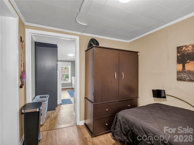 193 Middle Street, Ellenboro, NC 28040
