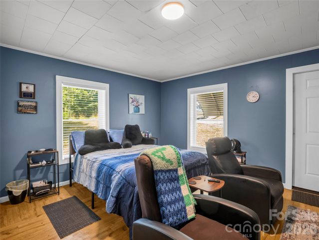 193 Middle Street, Ellenboro, NC 28040