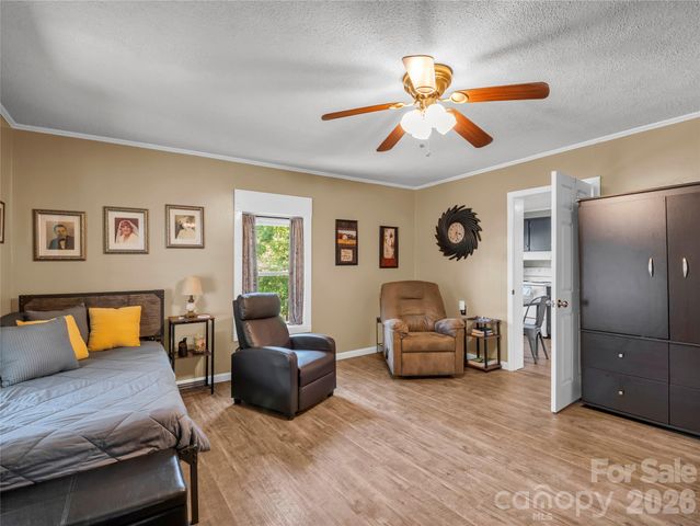 193 Middle Street, Ellenboro, NC 28040