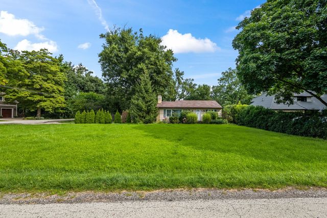 108 South Parkway, Prospect Heights, IL 60070