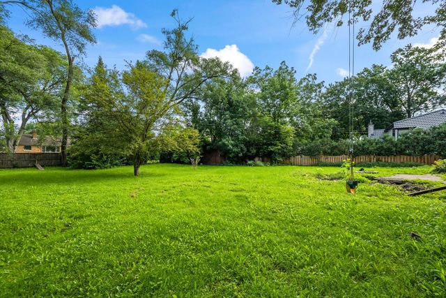 108 South Parkway, Prospect Heights, IL 60070