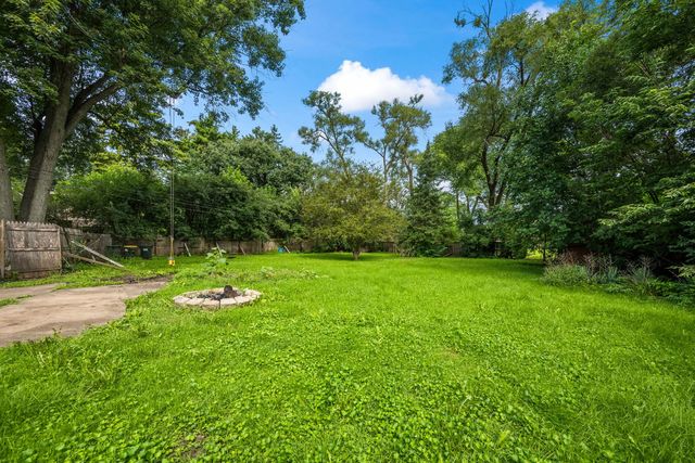 108 South Parkway, Prospect Heights, IL 60070