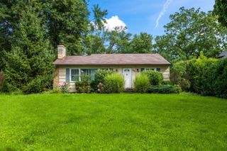 108 South Parkway, Prospect Heights, IL 60070