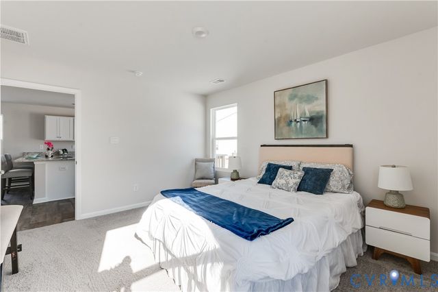 16 Our Way Dr, Kilmarnock, VA 22482