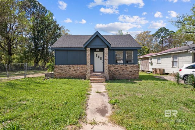 606 Dauphin Island Parkway, Mobile, AL 36606