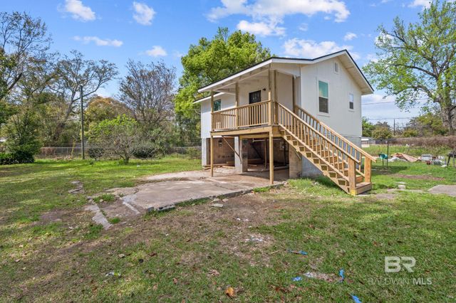 606 Dauphin Island Parkway, Mobile, AL 36606