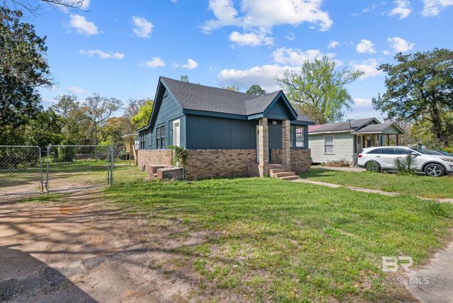 606 Dauphin Island Parkway, Mobile, AL 36606