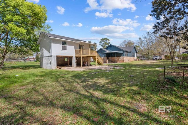 606 Dauphin Island Parkway, Mobile, AL 36606