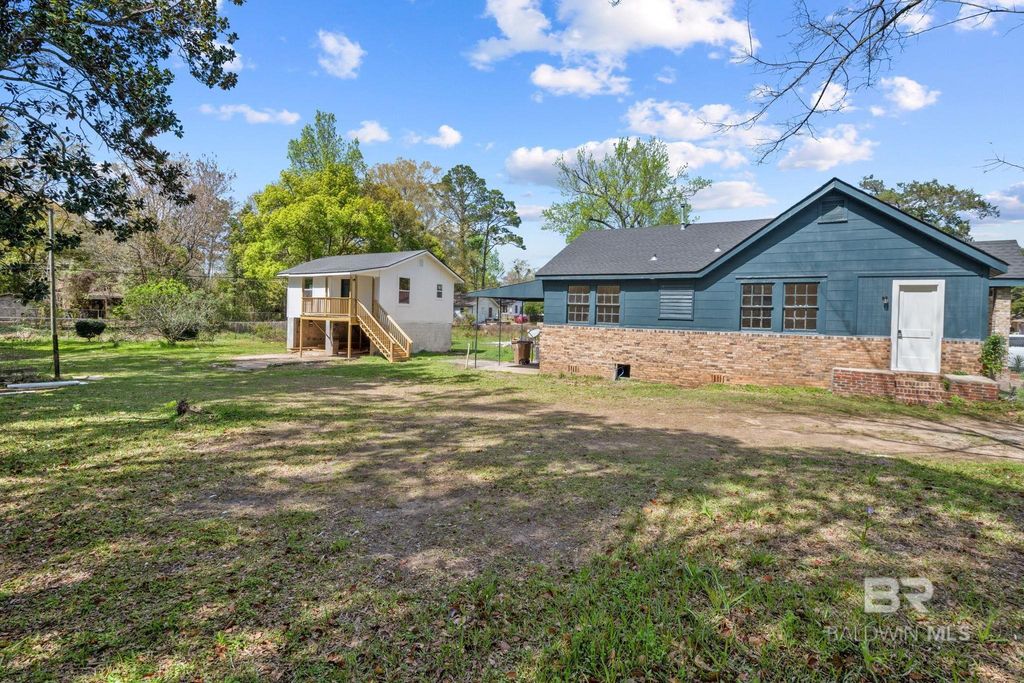 606 Dauphin Island Parkway, Mobile, AL 36606