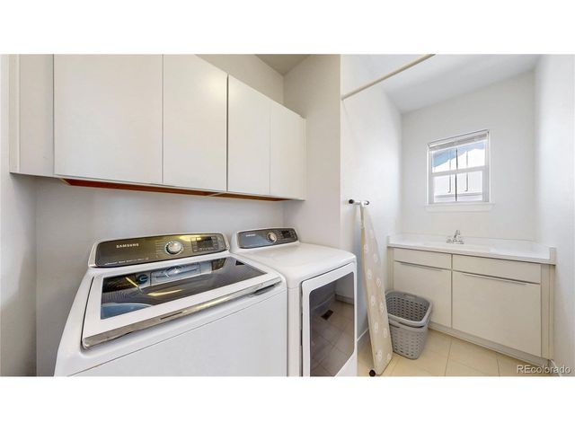 3086 Yale Dr, Broomfield, CO 80023
