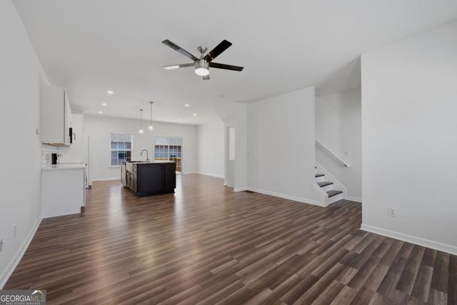 912 Society Circle SW, Atlanta, GA 30331