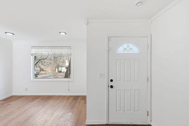 4958 Edmondson Pike Apt B9, Nashville, TN 37211