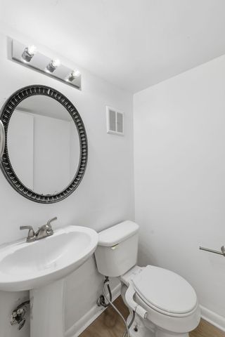 4958 Edmondson Pike Apt B9, Nashville, TN 37211