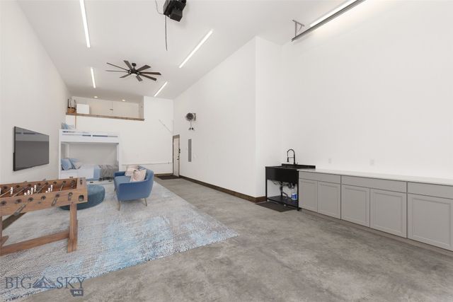 399 Egret Drive, West Yellowstone, MT 59758