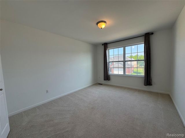 7722 Ryder, Utica, MI 48317