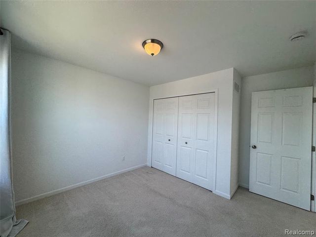 7722 Ryder, Utica, MI 48317